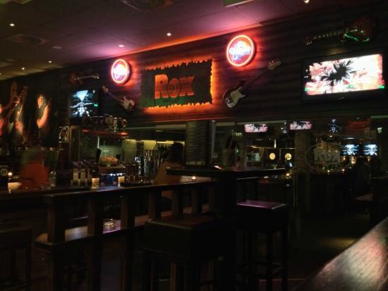 Rox Bar & Grill