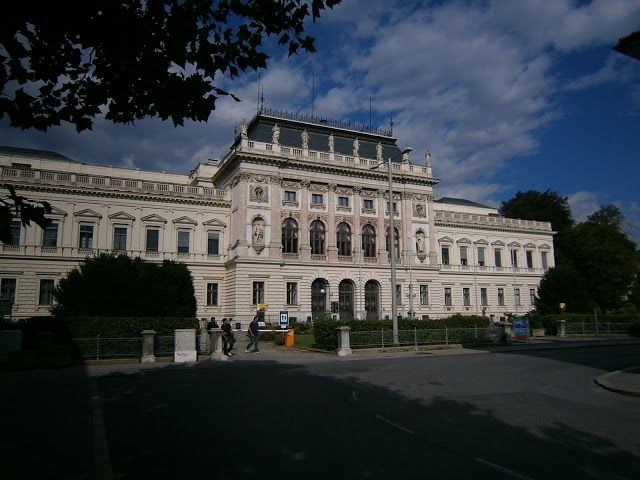 Karl-Franzens-Universität Graz