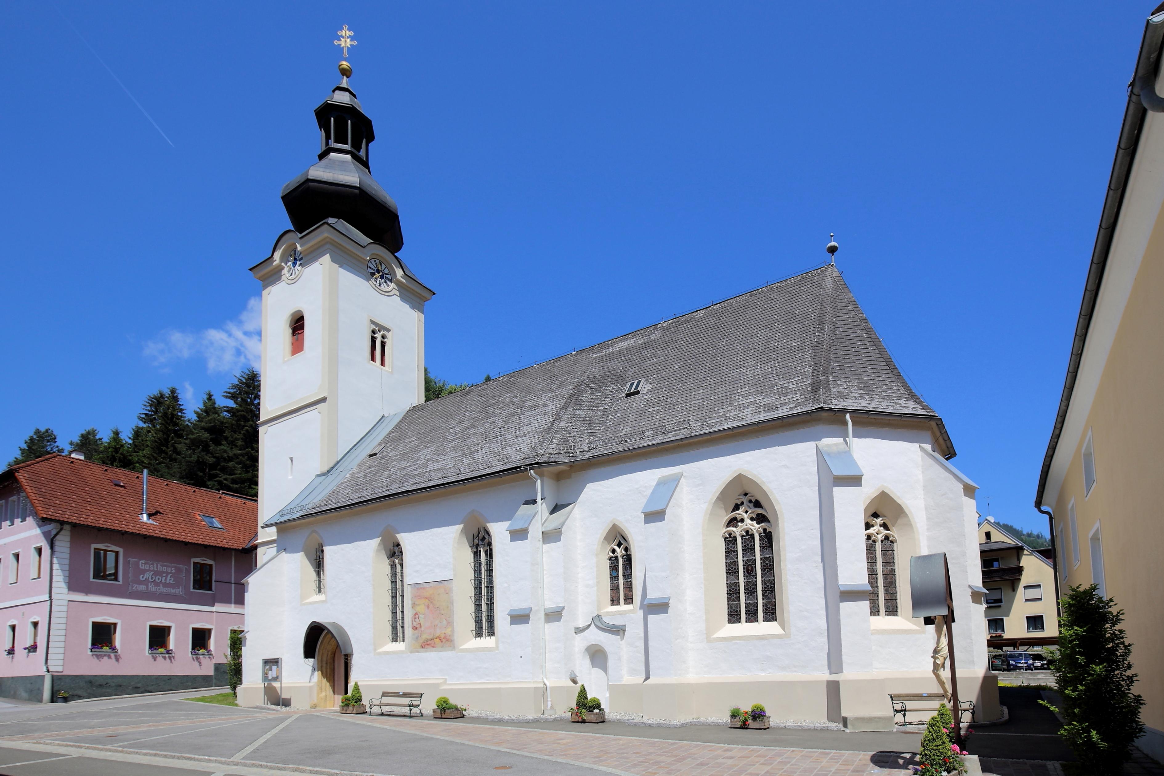 Kath. Pfarrkirche hl. Katharina und ehem. Friedhof