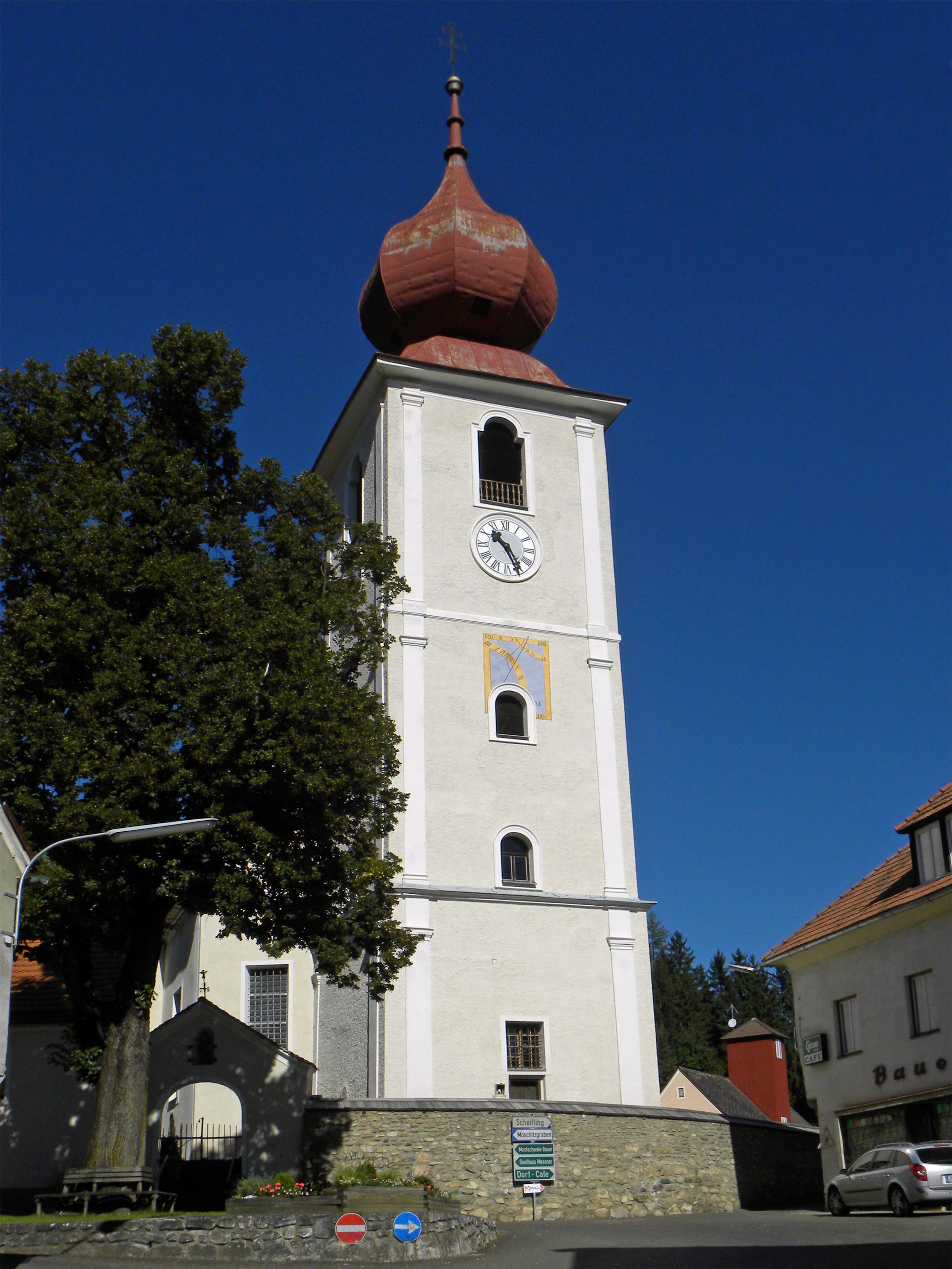 Kath. Pfarrkirche hl. Peter und Friedhof