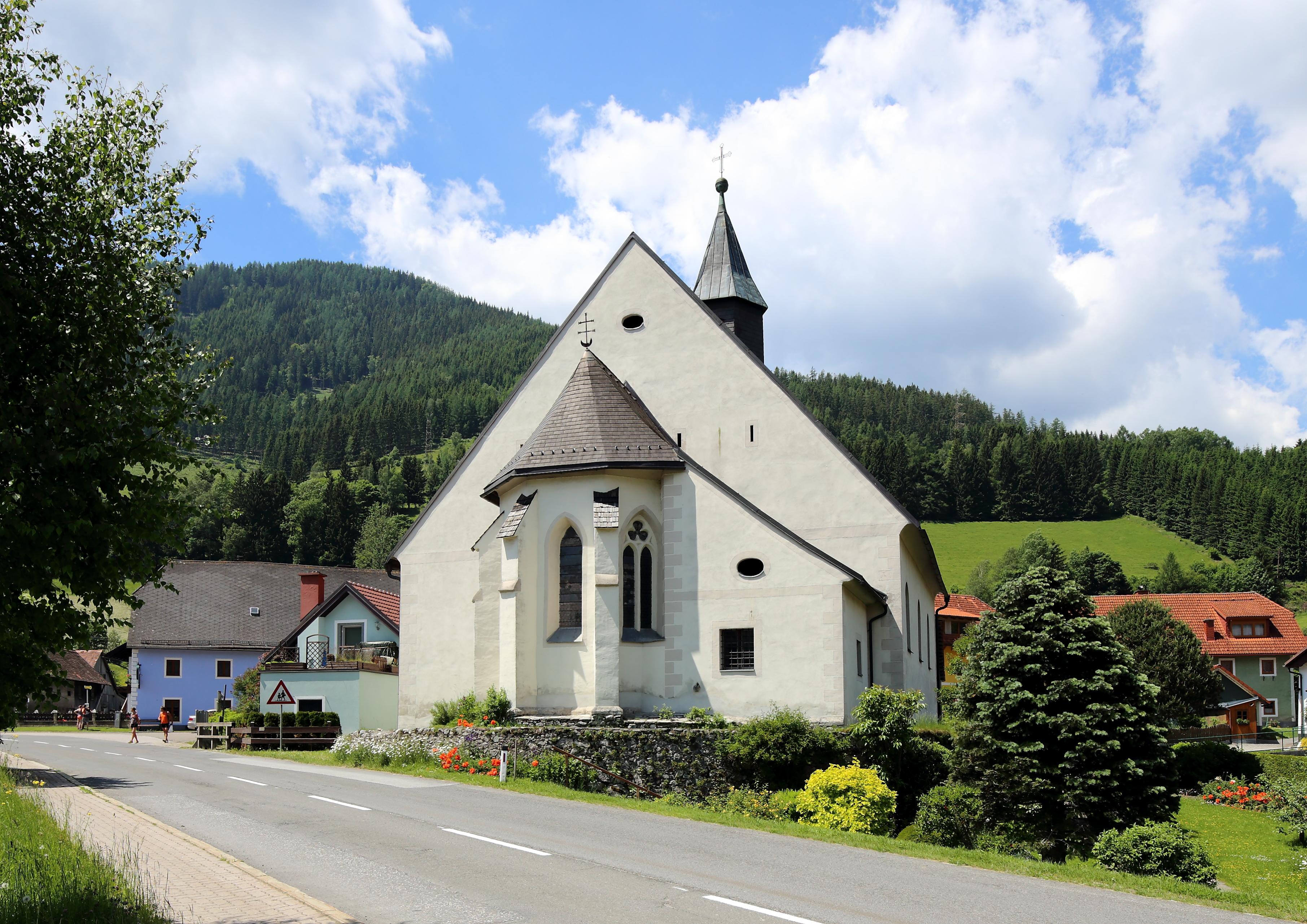 Kath. Filialkirche hl. Nikolaus und ehem. Friedhof