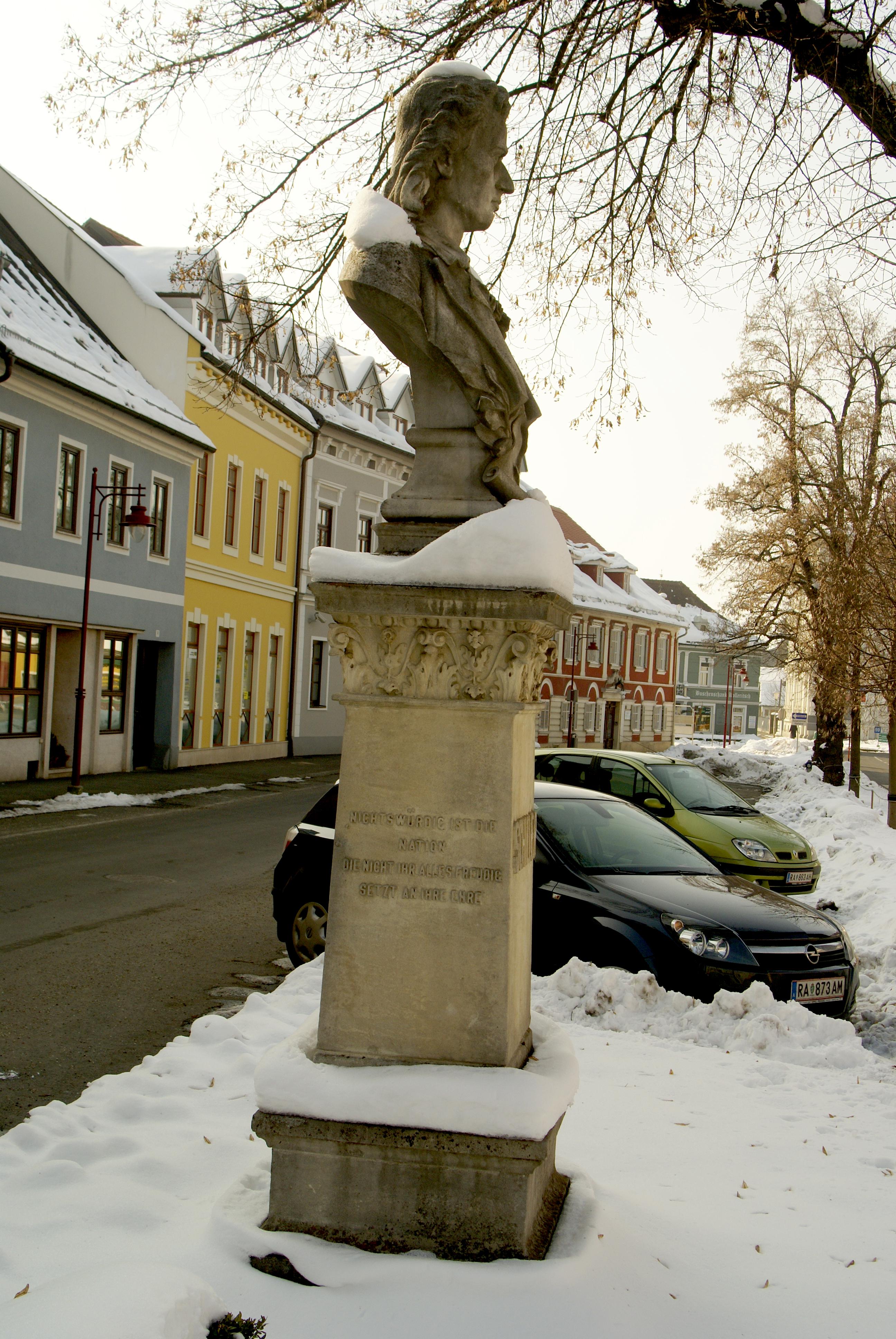 Schiller-Denkmal