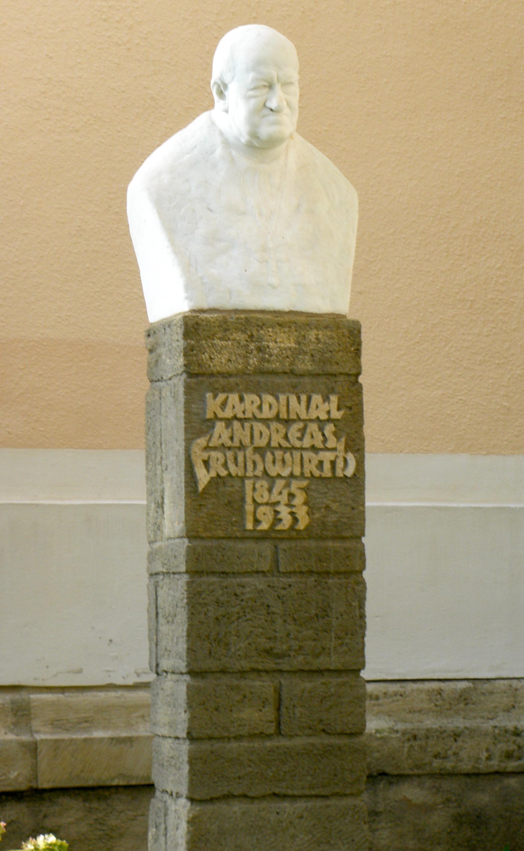 Persönlichkeitsdenkmal Kardinal Andreas Frühwirth